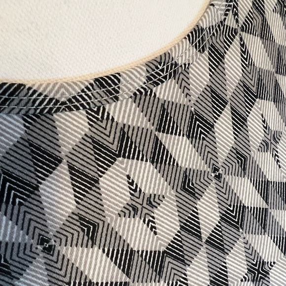 LuLaRoe NWT Irma, S - Picture 3 of 6